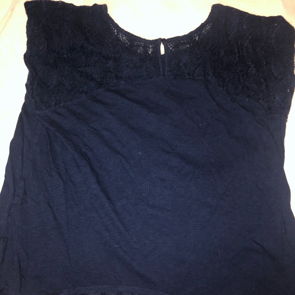 Gap XXL top navy blue with lace